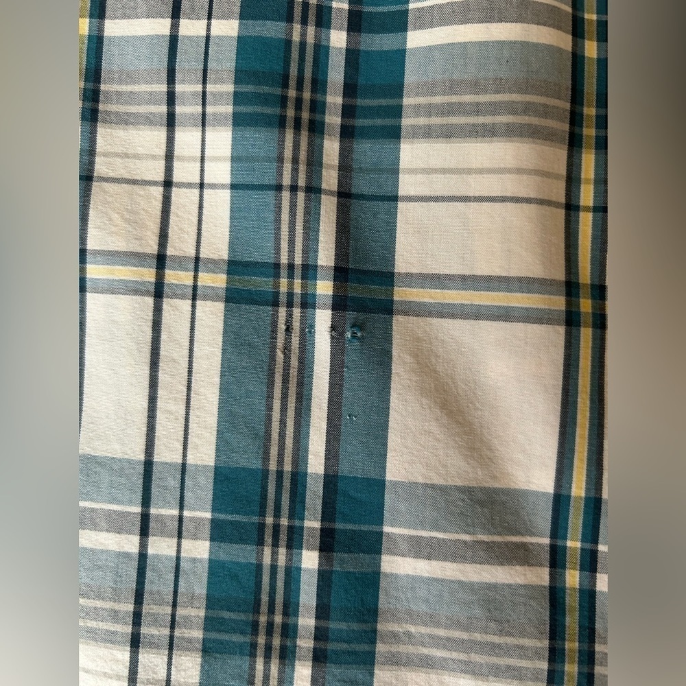 5/$25 Hollister men’s plaid pearl snap shirt size large - Picture 10 of 10